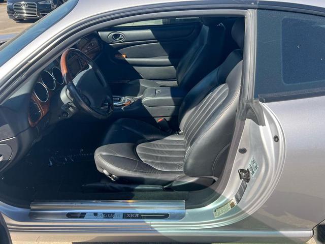 Photo of 2006 Silver Jaguar XK8