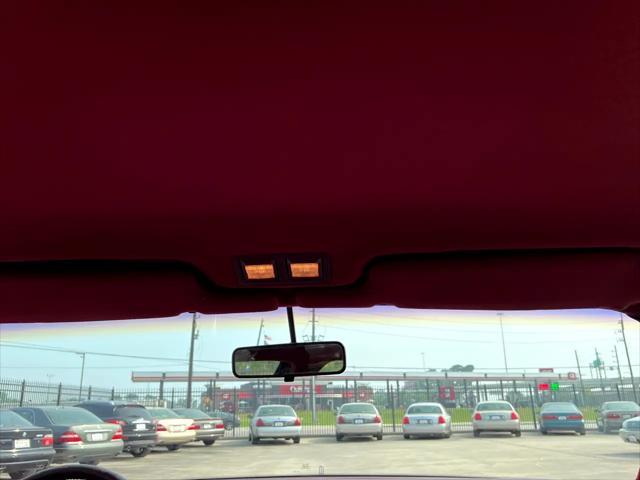 Photo of 1990 Burgundy Lincoln Town Car
