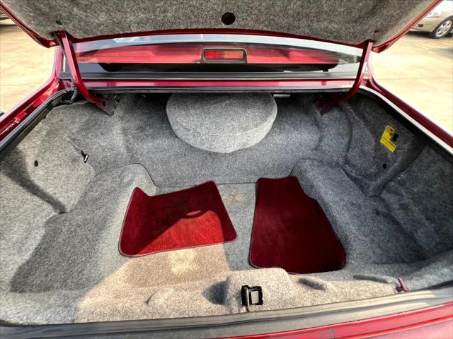 Photo of 1990 Burgundy Lincoln Town Car