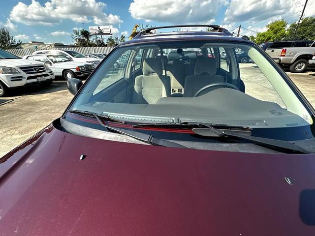 Photo of 2001 Winestone Pearl/Titanium Pearl Subaru Outback