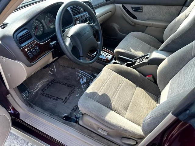 Photo of 2001 Winestone Pearl/Titanium Pearl Subaru Outback