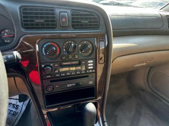 Photo of 2001 Winestone Pearl/Titanium Pearl Subaru Outback