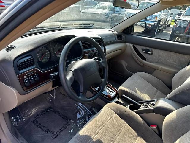 Photo of 2001 Winestone Pearl/Titanium Pearl Subaru Outback