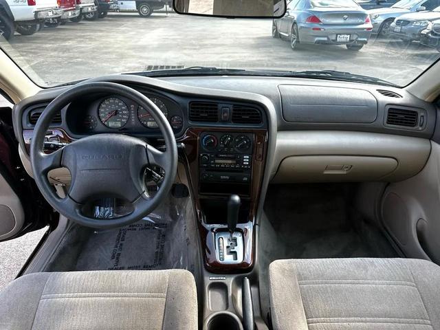 Photo of 2001 Winestone Pearl/Titanium Pearl Subaru Outback
