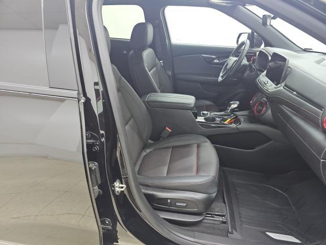 Photo of 2023 Black Chevrolet Blazer
