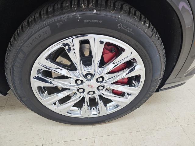 Photo of 2022 Stellar Black Metallic Cadillac XT6