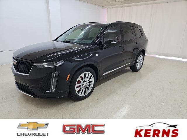 Photo of 2022 Stellar Black Metallic Cadillac XT6