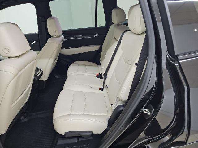 Photo of 2022 Stellar Black Metallic Cadillac XT6