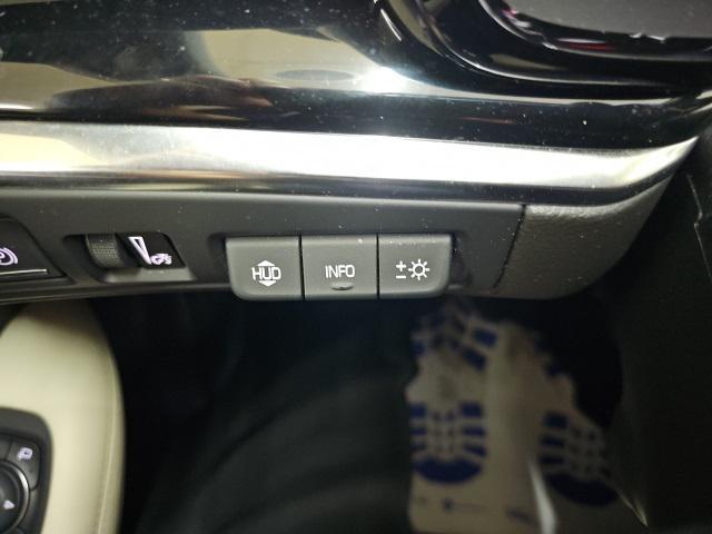 Photo of 2022 Stellar Black Metallic Cadillac XT6