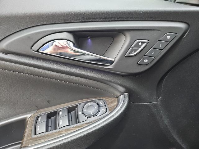 Photo of 2023 Riverside Blue Metallic Chevrolet Malibu