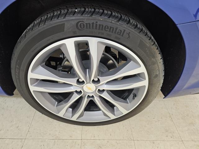 Photo of 2023 Riverside Blue Metallic Chevrolet Malibu