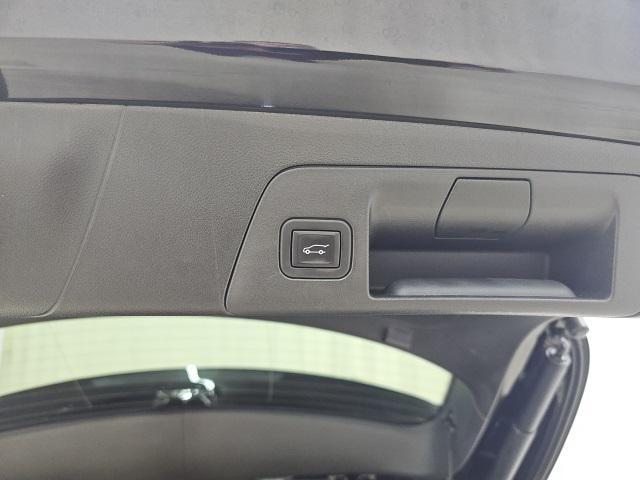 Photo of 2023 Ebony Twilight Metallic Buick Envision