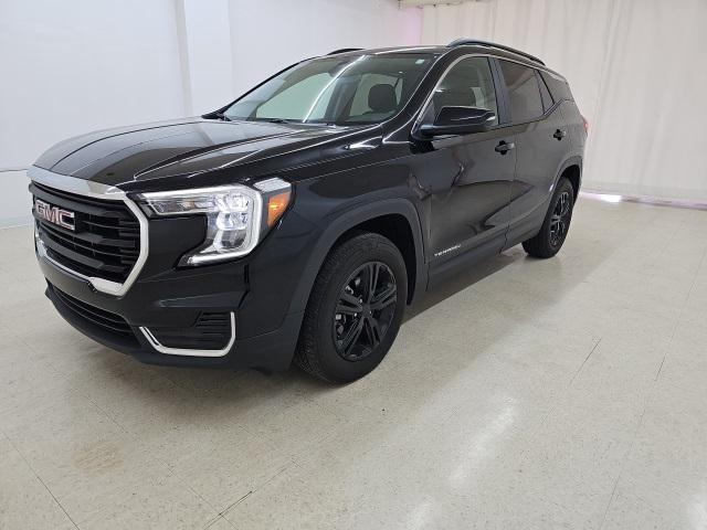 Photo of 2023 Ebony Twilight Metallic GMC Terrain