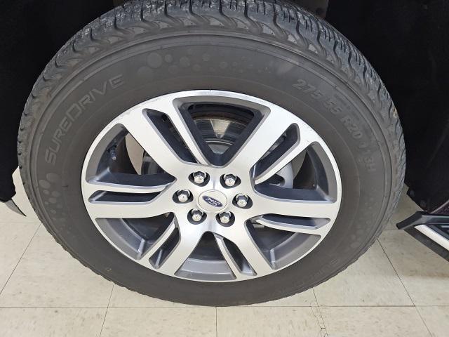 Photo of 2023 Red Metallic Ford Expedition Max