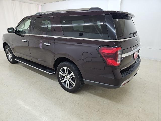 Photo of 2023 Red Metallic Ford Expedition Max