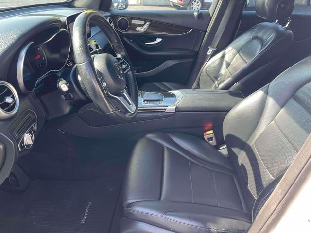 Photo of 2020 WHITE Mercedes-Benz GLC 300