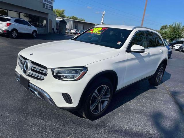 Photo of 2020 WHITE Mercedes-Benz GLC 300