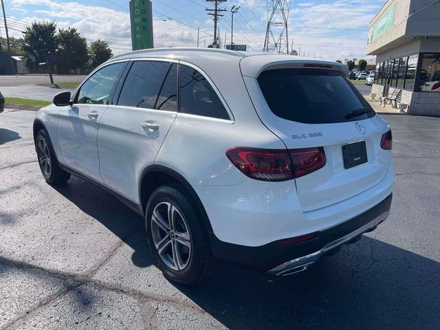 Photo of 2020 WHITE Mercedes-Benz GLC 300