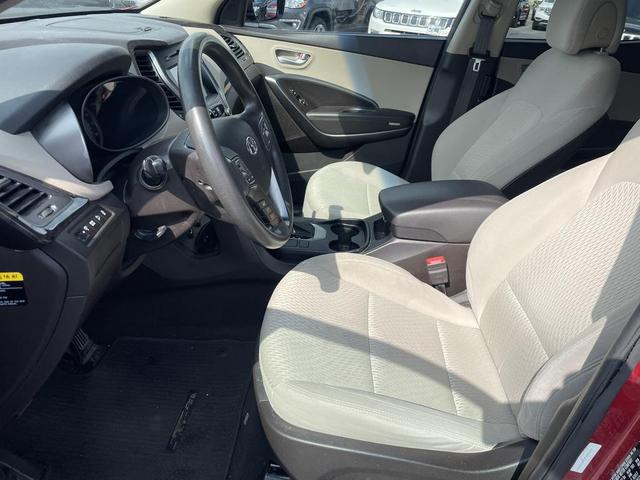 Photo of 2017 Red Hyundai Santa Fe Sport
