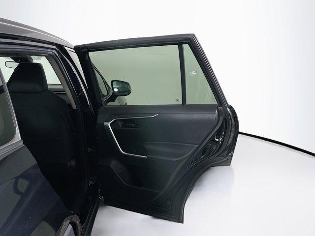 Photo of 2021 Midnight Black Metallic Toyota RAV4