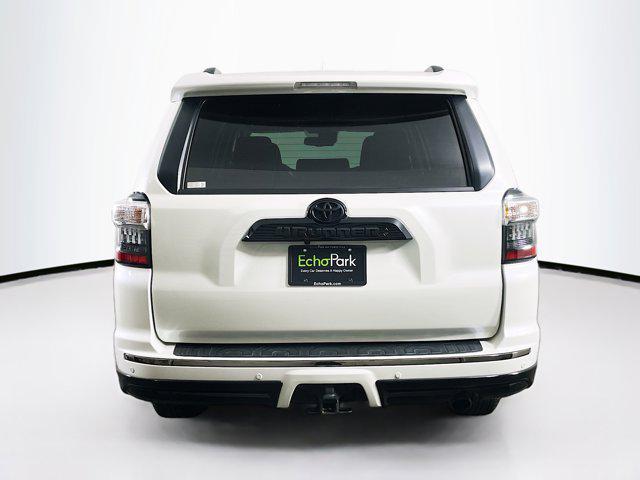 Photo of 2021 Blizzard Pearl Toyota 4Runner