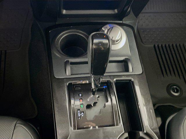 Photo of 2021 Blizzard Pearl Toyota 4Runner
