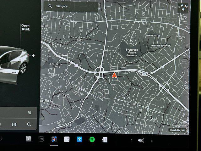 Photo of 2021 Pearl White Multi-Coat Tesla Model Y