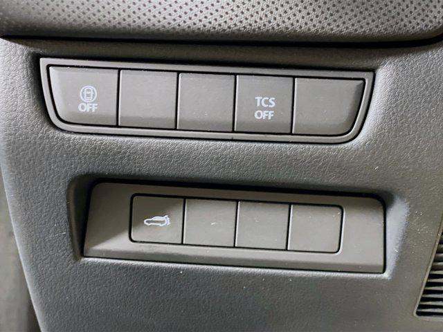 Photo of 2024 Wind Chill Pearl Mazda CX-50