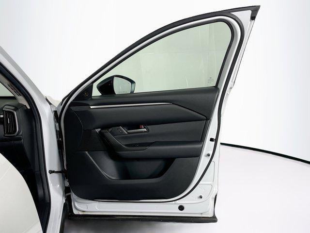 Photo of 2024 Wind Chill Pearl Mazda CX-50