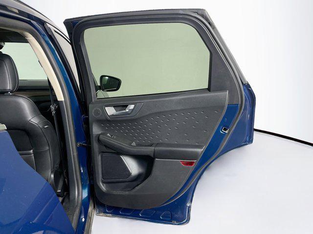 Photo of 2020 Dark Persian Green Metallic Ford Escape