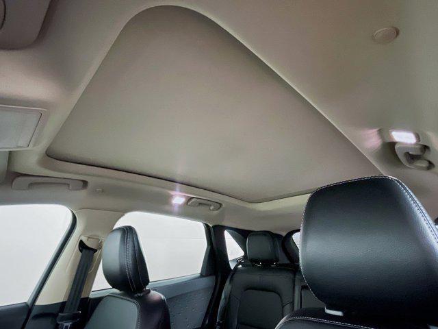 Photo of 2020 Dark Persian Green Metallic Ford Escape