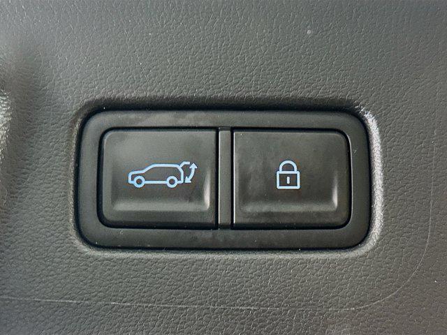 Photo of 2024 Hampton Gray Hyundai SANTA FE