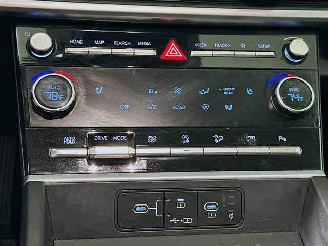 Photo of 2024 Hampton Gray Hyundai SANTA FE
