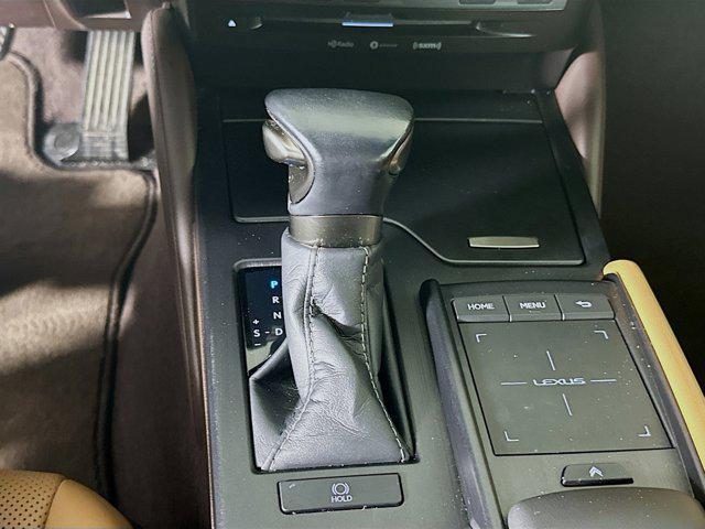 Photo of 2020 Obsidian Lexus ES 350