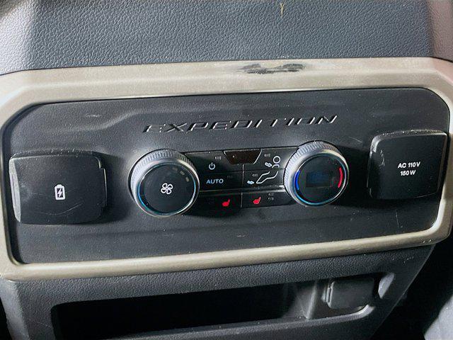 Photo of 2024 Agate Black Metallic Ford Expedition