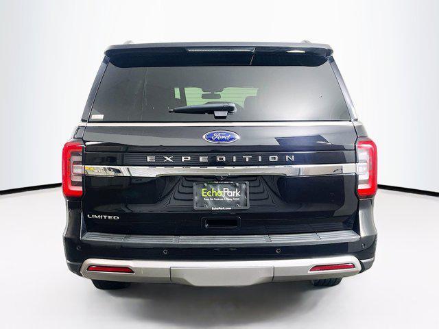 Photo of 2024 Agate Black Metallic Ford Expedition
