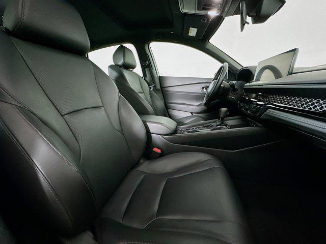 Photo of 2024 Platinum White Pearl Honda Accord Hybrid