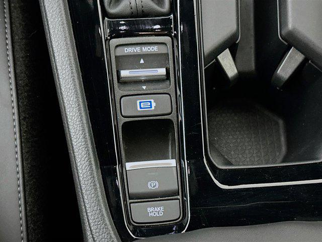 Photo of 2024 Platinum White Pearl Honda Accord Hybrid