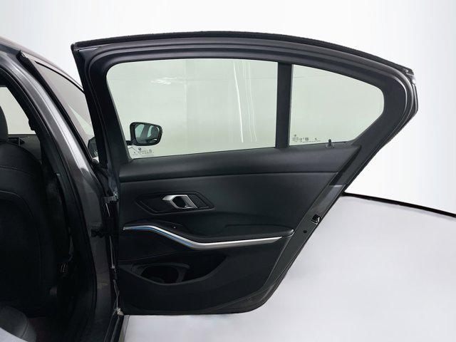 Photo of 2024 Skyscraper Grey Metallic BMW 330