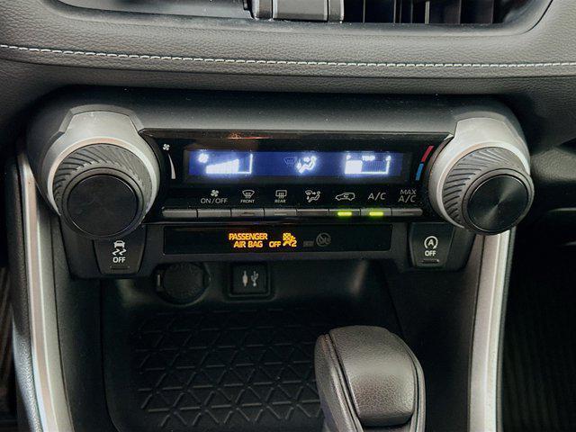 Photo of 2019 Magnetic Gray Metallic Toyota RAV4
