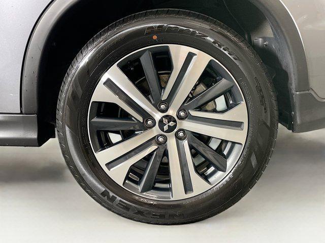 Photo of 2025 Mercury Gray Metallic Mitsubishi Outlander Sport