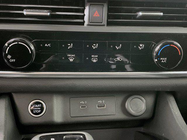Photo of 2023 Super Black Nissan Rogue