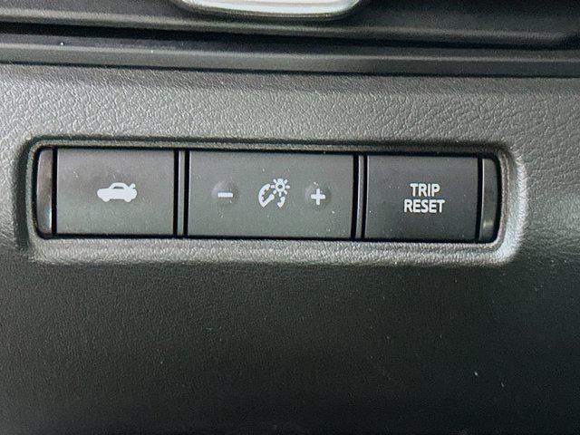 Photo of 2024 Gun Metallic Nissan Altima