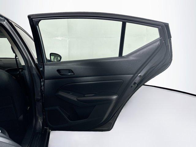 Photo of 2024 Gun Metallic Nissan Altima