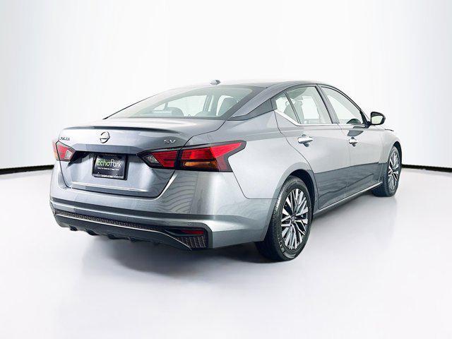 Photo of 2024 Gun Metallic Nissan Altima