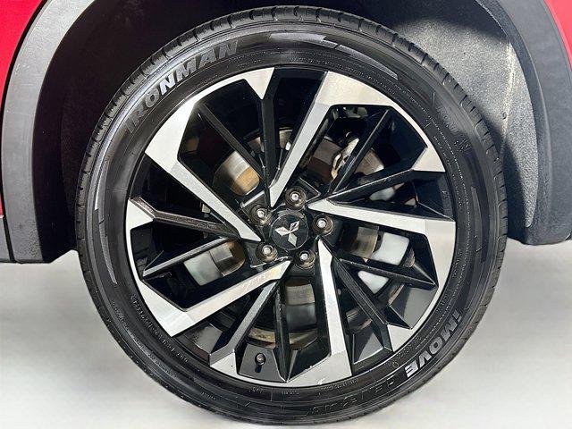 Photo of 2023 Red Diamond Mitsubishi Outlander