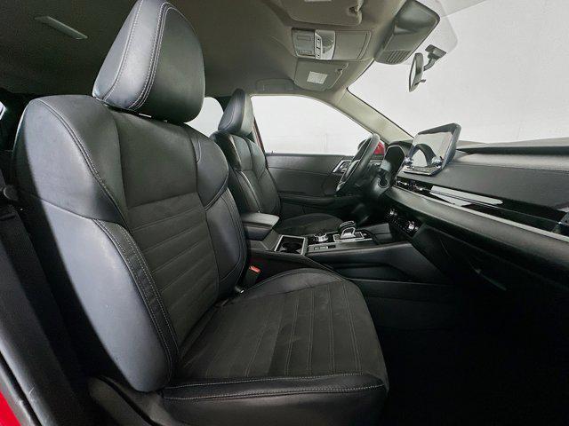 Photo of 2023 Red Diamond Mitsubishi Outlander