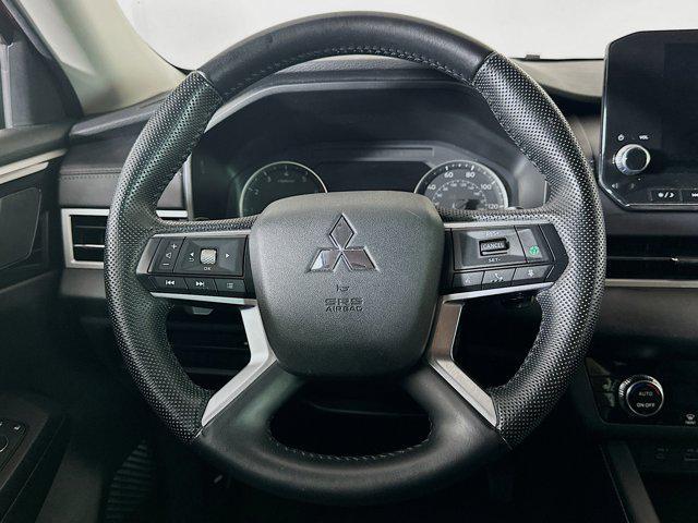 Photo of 2023 Red Diamond Mitsubishi Outlander