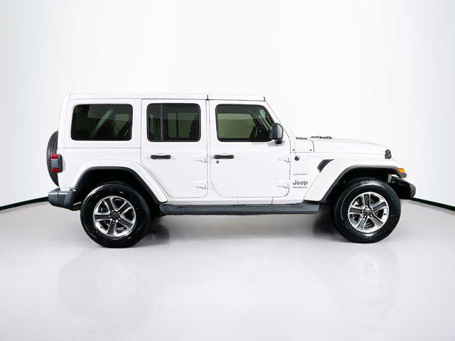 Photo of 2021 Bright White Clearcoat Jeep Wrangler Unlimited