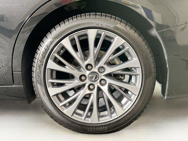Photo of 2021 Caviar Lexus ES 350